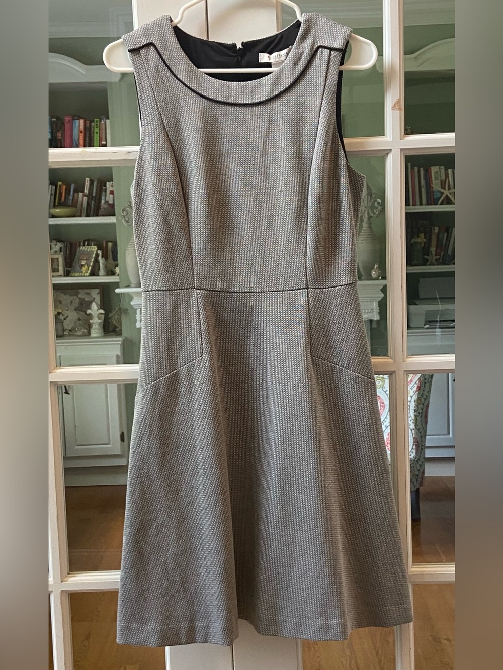 White House Black Market Textured Sleeveless A-Line Dress Size 6